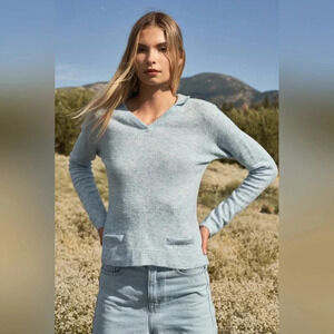 Light Blue Long Sleeve Faux Pocket V-Neck Collared Top #409-414